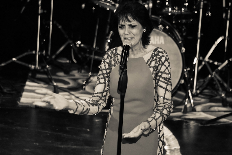 Linda de Suza au Casino Du Liban
